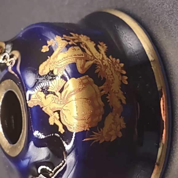 Vintage Blue and Gold Teapot - Picture 3 of 8